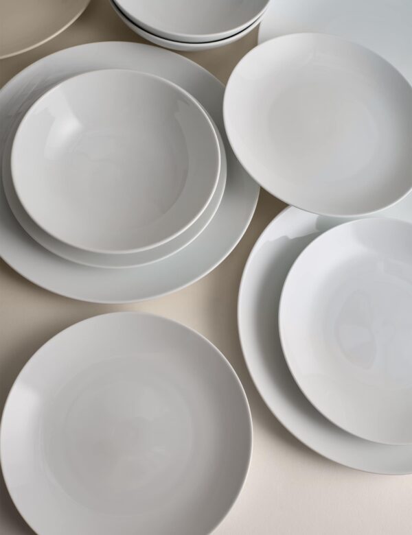 12 Piece Maxim Coupe Dinner Set