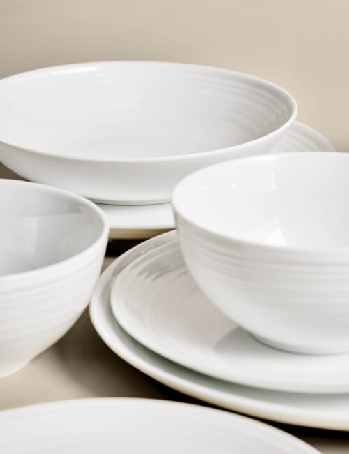 16 Piece Ribbed Porcelain Dinner Set