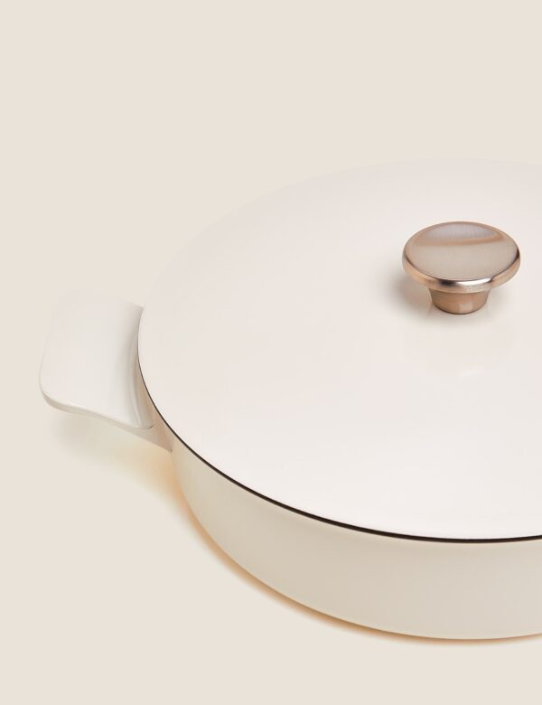 Cast Aluminium 4.5L Casserole Dish