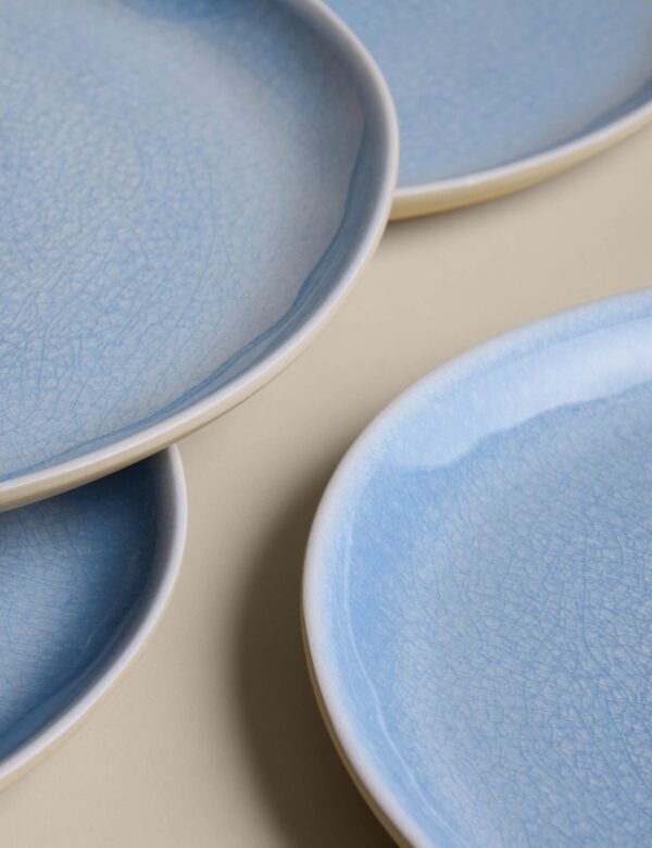 Set of 4 Linen Reactive Picnic Dinner Plates