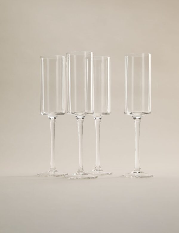 Set of 4 Straight Sided Champagne Flutes